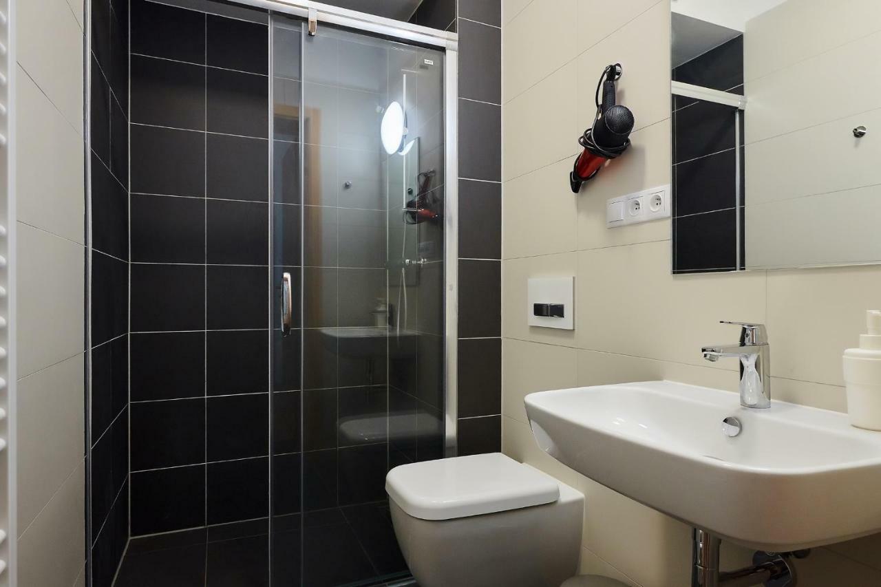 Krakovska Apartament *